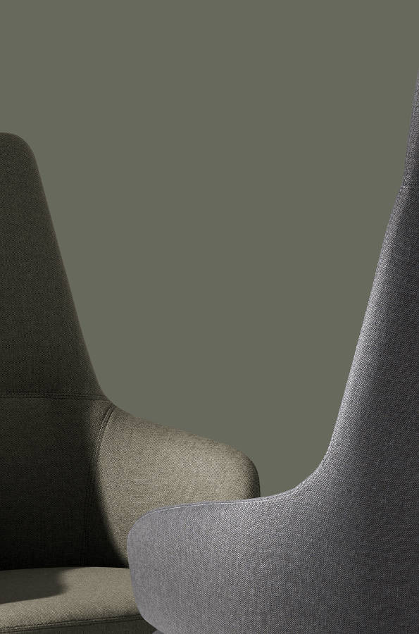 Revêtement du fauteuil Swivel disponible de plusieurs couleurs, mettant en avant la qualité du tissu utilisé. Le matériau est choisi pour sa durabilité et son confort, offrant une apparence élégante et une résistance accrue à l'usure.